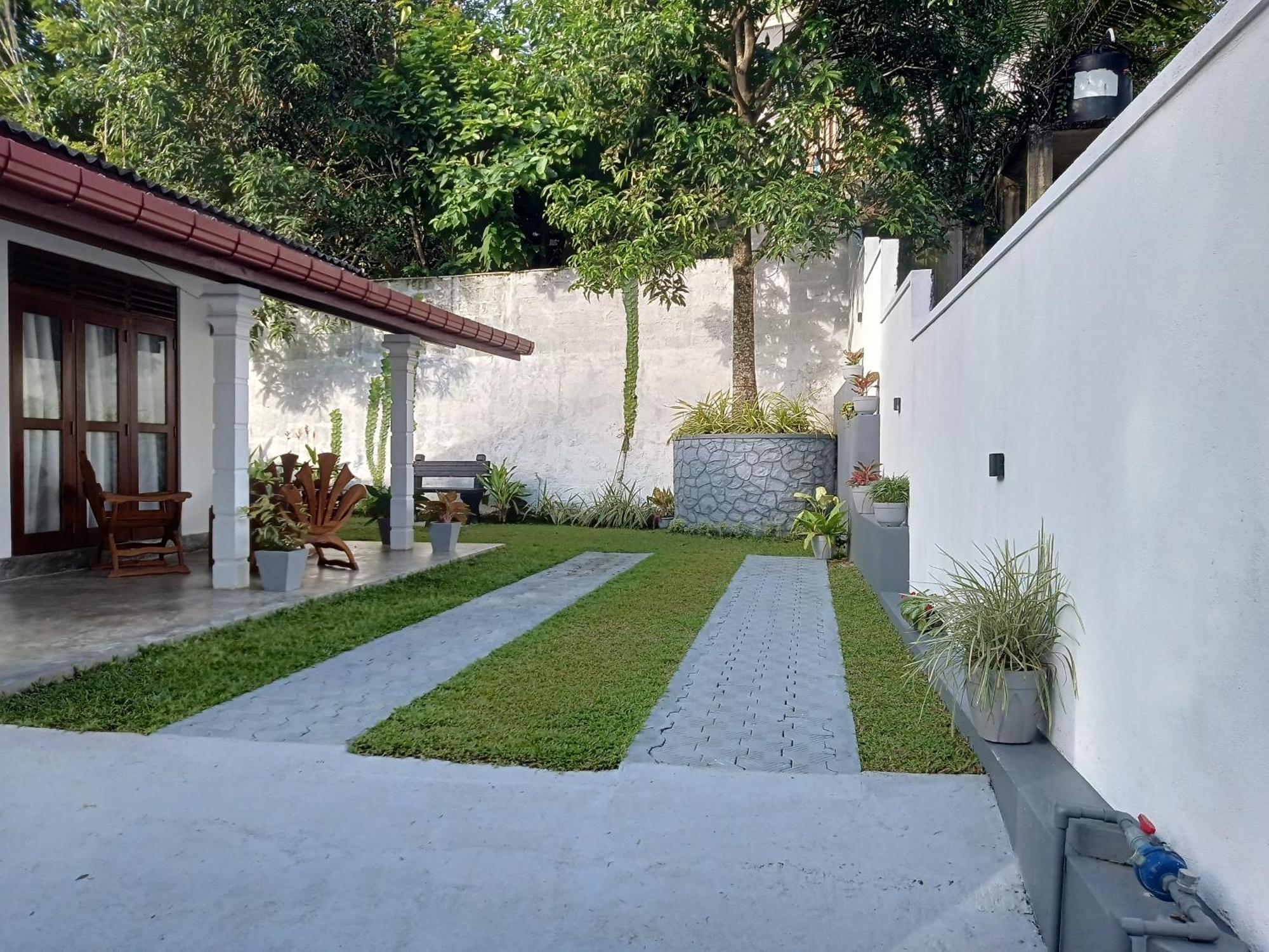 Gold Bubble Villa Unawatuna Εξωτερικό φωτογραφία
